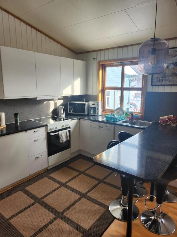 Apartment By The Lakeside Tromso Exterior photo